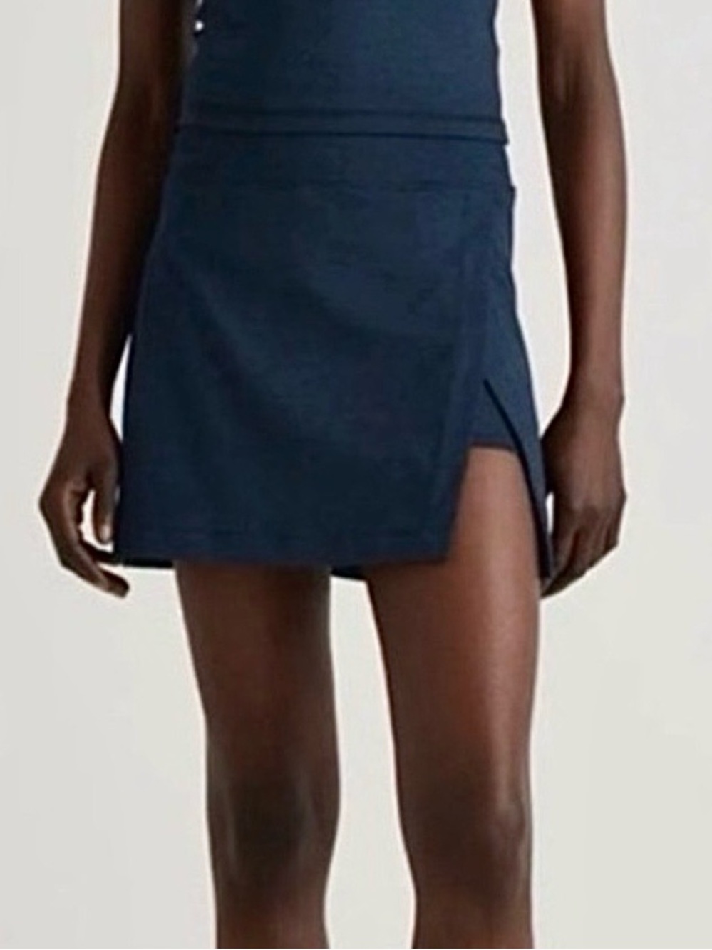 Quince Ultra-Soft Side Slit Heather Navy Skort